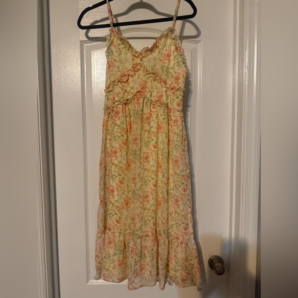 NWT Floral spaghetti strap Dress